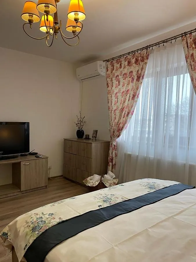 O Sole Mio Aparthotel Bucharest 4*,